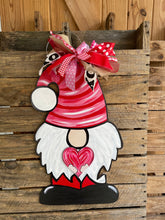 Load image into Gallery viewer, Gnome Valentine&#39;s Day Door Hanger