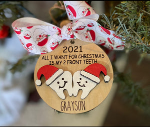 2 Front Teeth Ornament