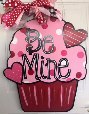 Valentine's Cupcake Door Hanger