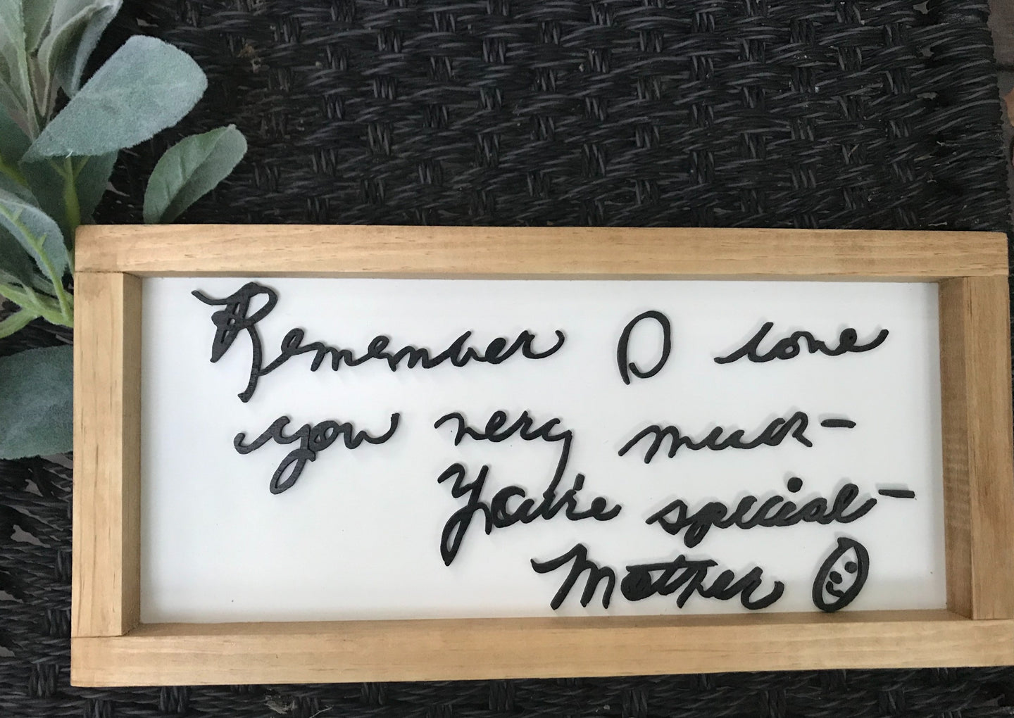 3D Handwritten Sign From a Mom